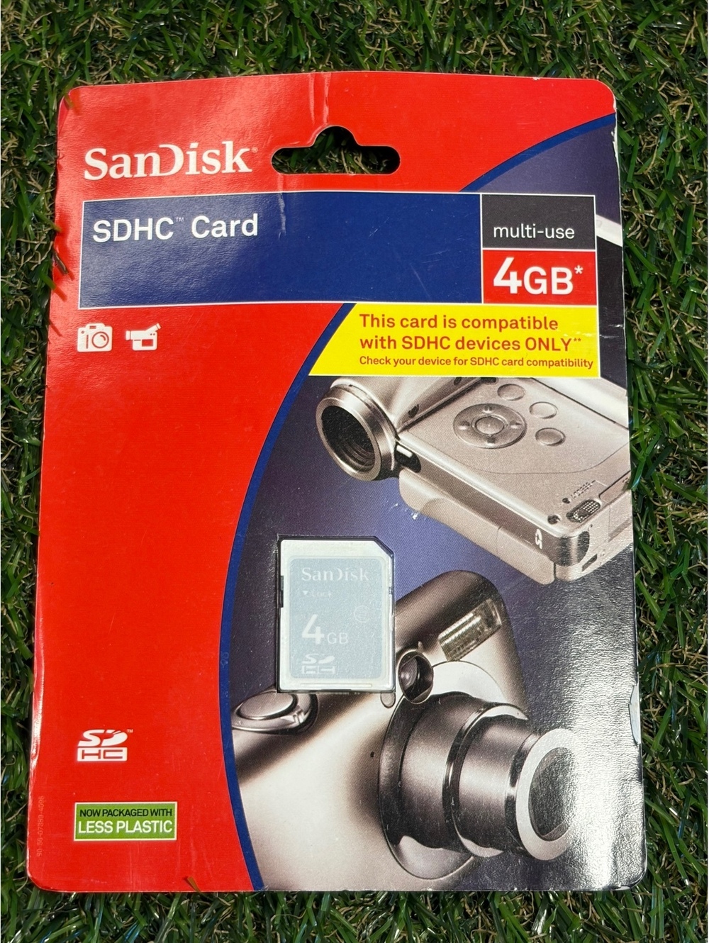SanDisk 4GB SDHC Card Multi-Use Memory Card